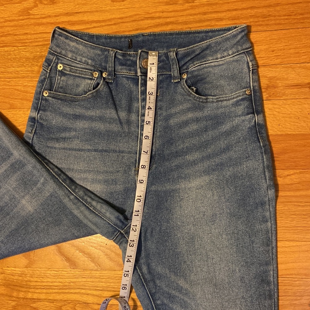 Akira super high rise skinny jean. Size 13(30) - Picture 8 of 12